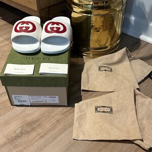 Gucci White Slides with Red Logo Napa Samoa Miro Soft Slides Size 7